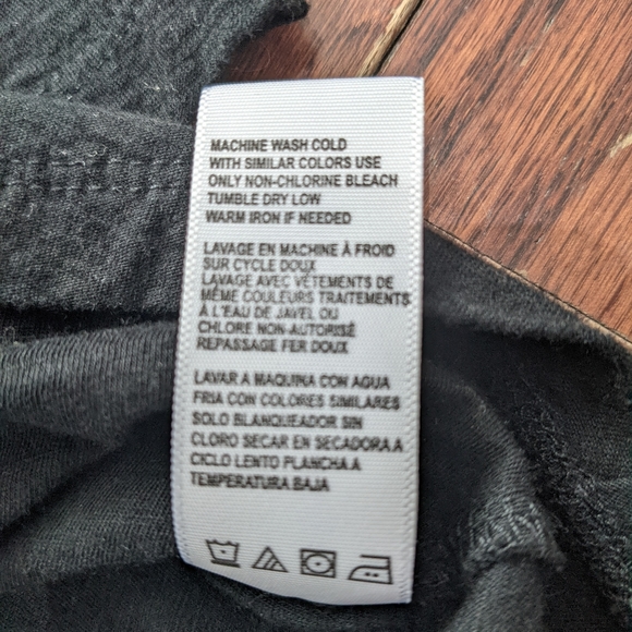 James Perse Split Neck Open Collar Raglan T-Shirt with 3/4 length… - Picture 5 of 10